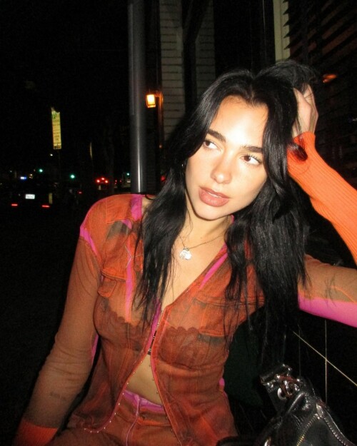 77E62CCF 9B78 416C 9EE3 A02A372B5EB9c231b2356732bc74