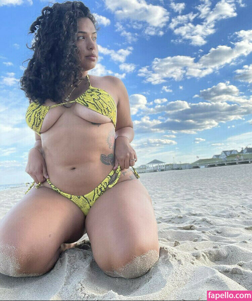 77EBBD0D 5C23 4DA0 9CAF 56A4BE532E9C