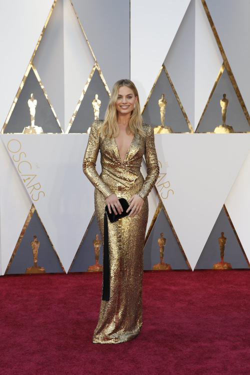 79d0dfb6aced196b7f37e66b98a61229