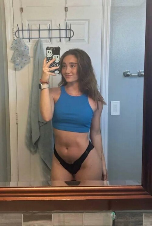 7A2E1C3F 1E09 474E 80EF 8AF4A2D13723172e2b35e21e2d19