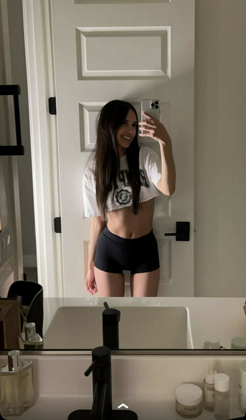 7B81CFCC 6971 4CC4 A375 196BD26D2037