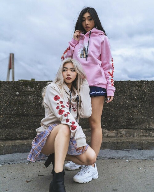 7C73FA60 5ECC 480D B917 0B9A5339E327