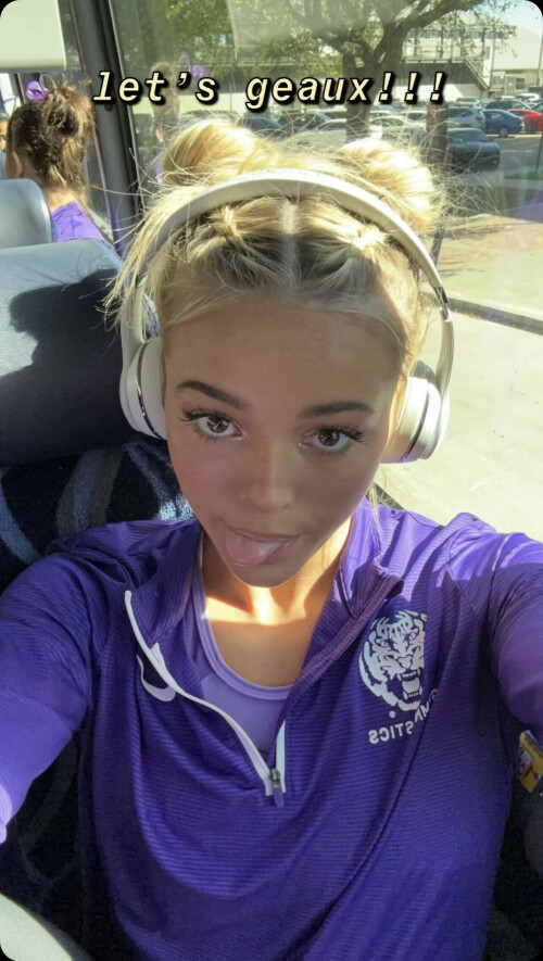 7D3D4A9B EB62 4FF4 8DA4 8DC712ECC306