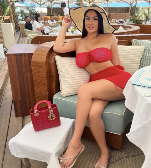 7D73AB91 0244 4FB3 B3FE D6FBE6F0BAAC4fb8ffec9823ac3d