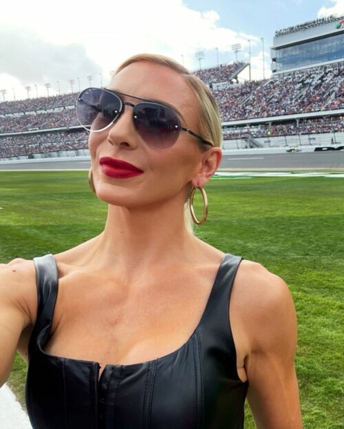 7DAF3F57 4FC8 4126 80DB 8A4718E43A30