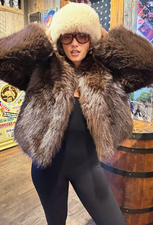 7E23BCD4 7CC6 41D1 8342 79FAE20045F94bf58c32fcc22b4f