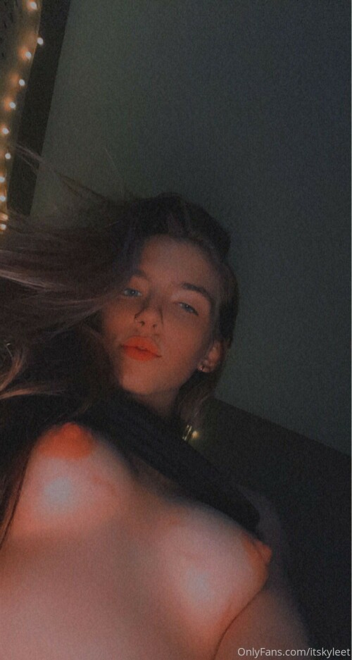 7EE58EC3 F1EB 4C65 920E 4884F3DF7072