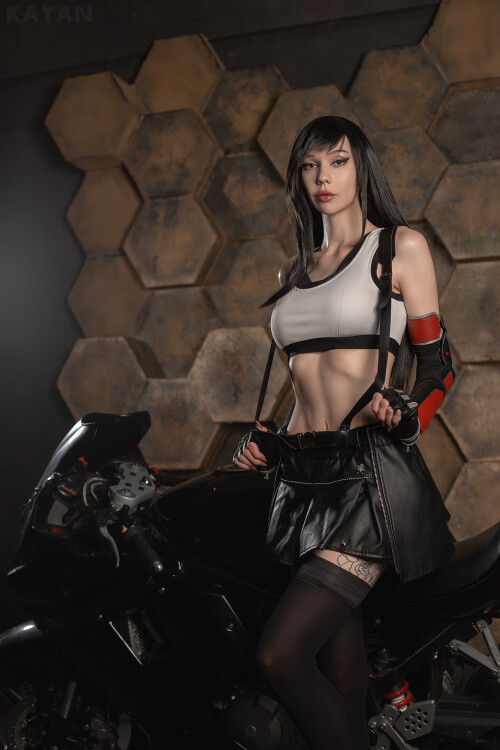 7S2A193573ed5f7fd9449675