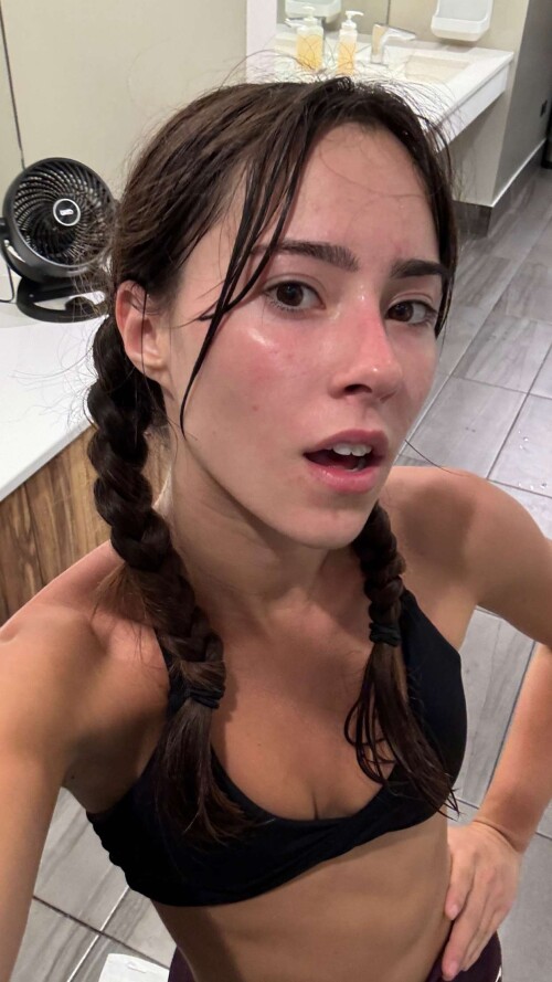 7SUzF4FQ2ues1ZmMxAWzO.1023e1f6f8c3e4345a27