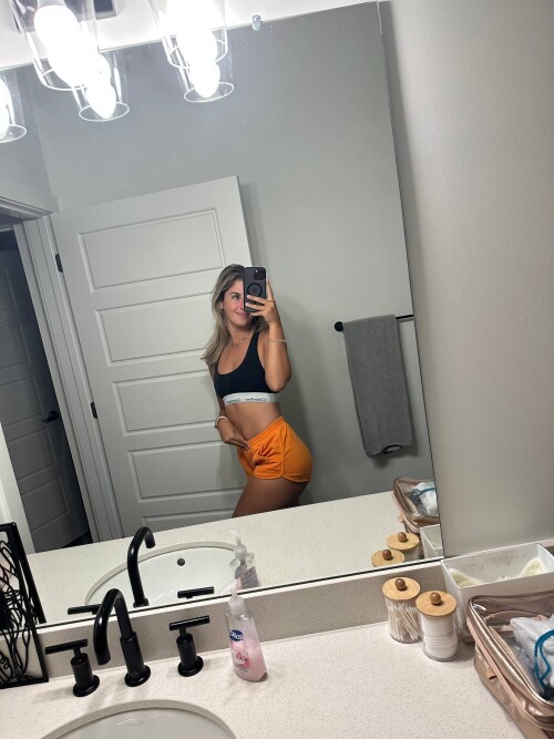 7bbd52e0 045e 42db acd4 1492e0ac6cd3f8080e893069b7d0