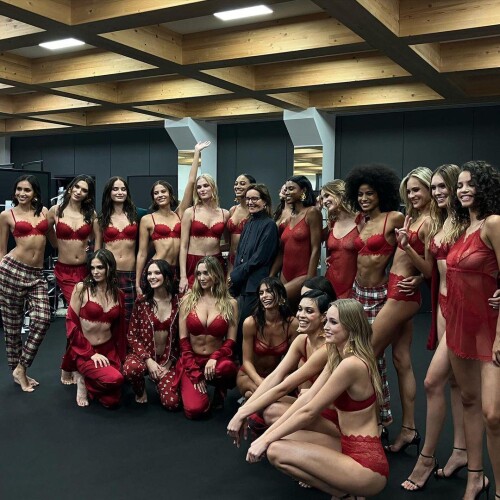 7doo8z9xzcvd17f27541dbd24c49b