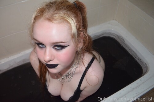 7e1d7b1f f099 4214 beeb 5a97ce850b35349481a8e7a9c176