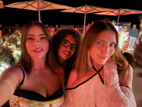 7yh87887 27edba2cc720649d7a151692bcda2e4d2