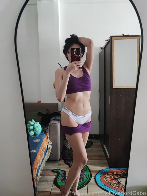 8 rrrr getting a lil chonky i think 12bdb059c34231705d