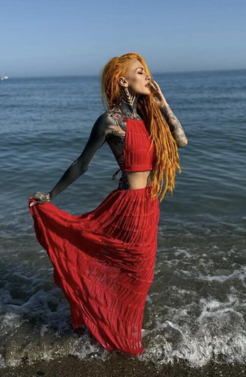 803E4880 FDA8 42E7 A5E6 7E31BAC63B46b33e66defedfcc2b