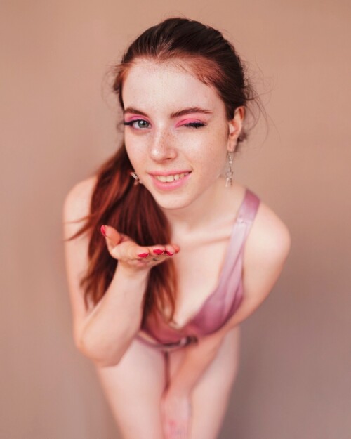 811e767640d00a24d4b6609e1d86593f8cffa5d929d84c53