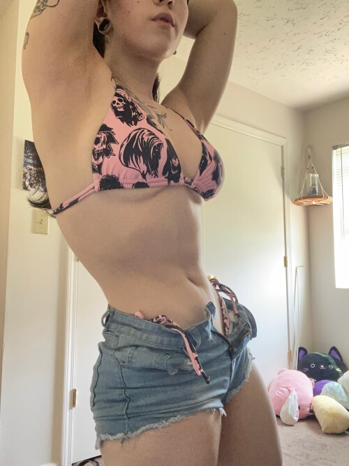 8120568E 34B1 4381 9652 2BF7CFE7ED20 1e8226eaee55a9f66