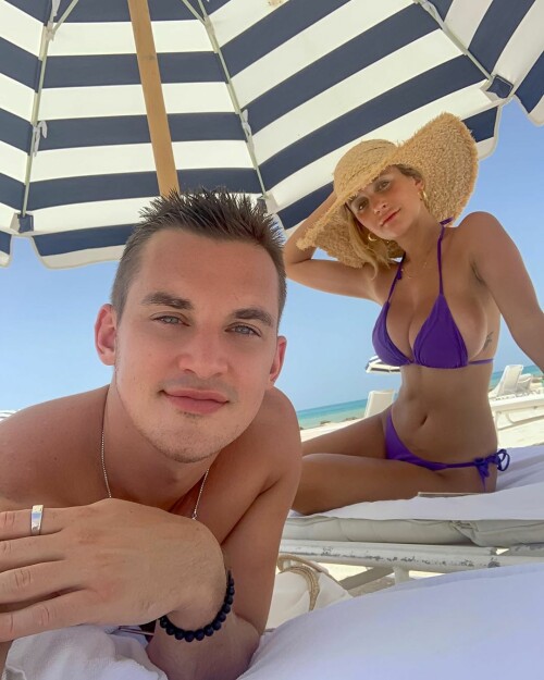 82282103 569767877059643 4250420110831554713 ne270f1b76ce59251