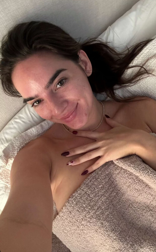 82767DFC 68E5 4A1E 8B27 30E2F6CC245Daeb5833f02822cc2