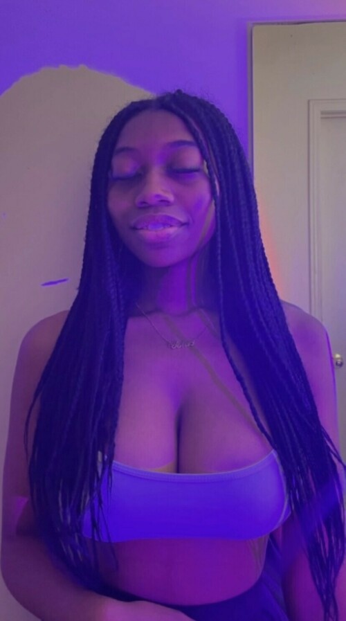 82D00B76 F557 482A A408 A663CBD559F8