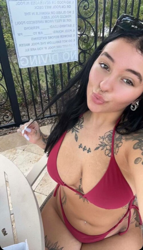 8329525C 9995 4F97 BE10 85014EC67F0Aad2b2b9053f1a085