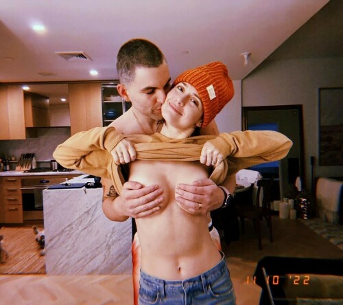 8331A45B A442 4EA2 89BB 513980757DE7