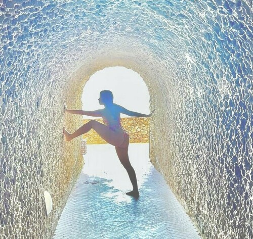 837C0698 9477 486F 9D76 4FE31704E7D2