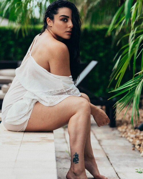 84CD5FFF 6269 4A62 AD86 2E6084C99B26