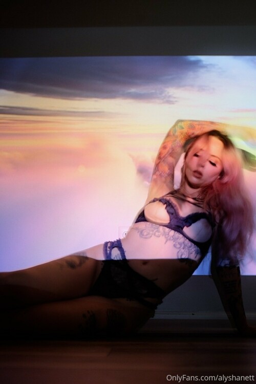 853x1280 3d656af5be1cae711ea27a15723e3921