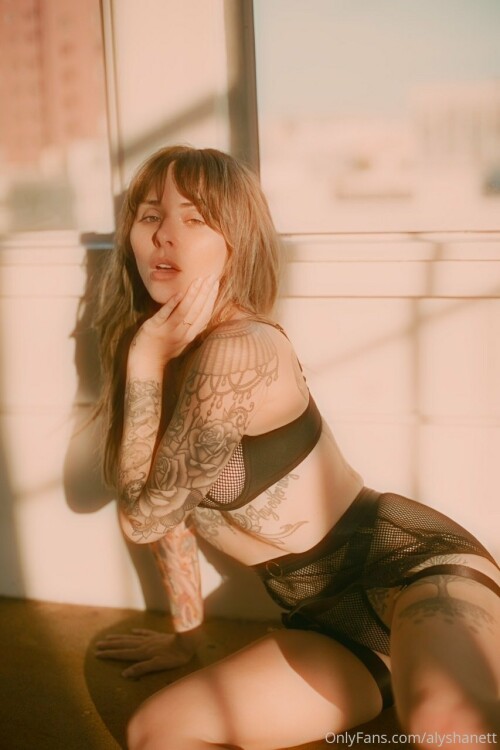 853x1280 9ca204519ed5b63333c233b87c8ac684