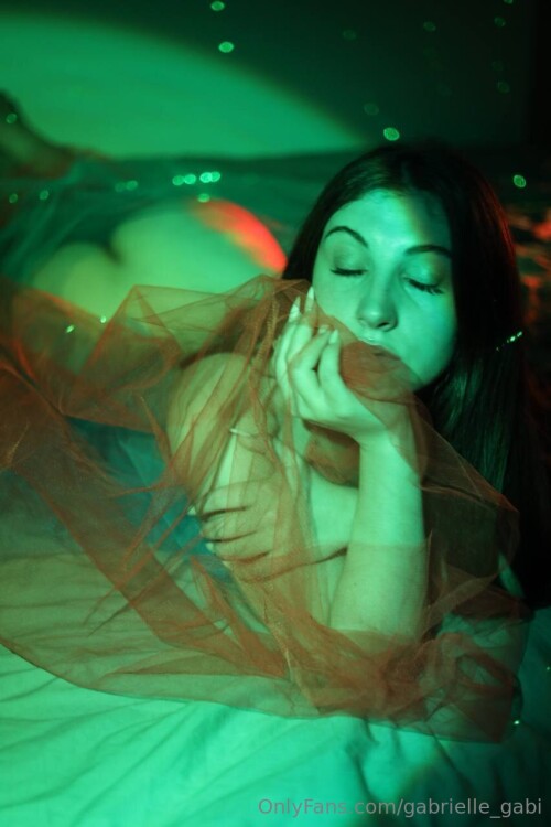 853x1280 f513c4f40a550fe1daa7d36529b79f7b9494c9ef928dd963