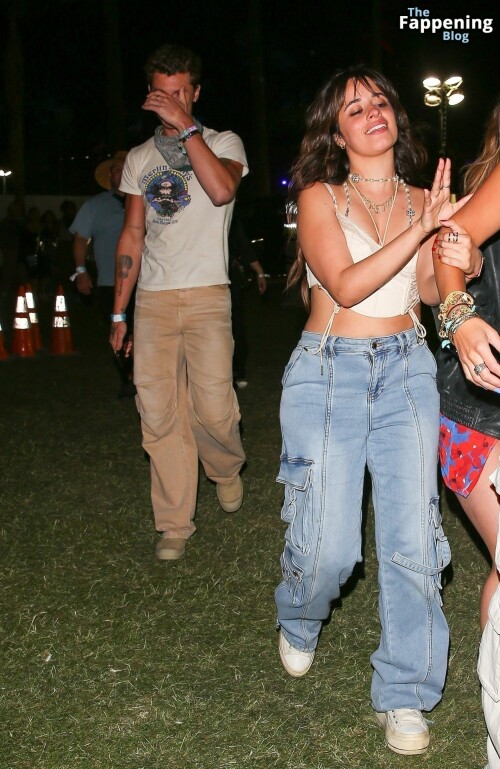 85882BDA 8B77 4F40 8186 E5A5160281D8