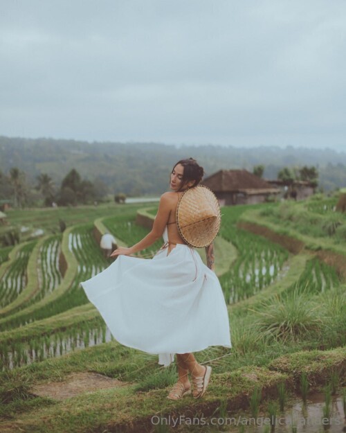 864x1080 885623ceb83e97d5bdcda72d2843390e40059315585d7aa2