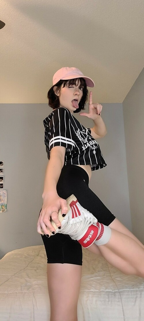 864x1920 f539adda00ba5673c69ed109db23da3c