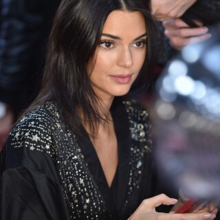 87866294_87851956_kendall-1800e8840eca3b2098