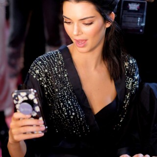 87866307_87852001_kendall-3194bb50b562634293