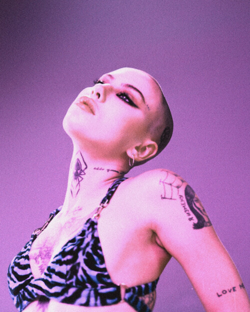 87D3A03A FCF9 4AC6 93DA FE0F5CCD05FC