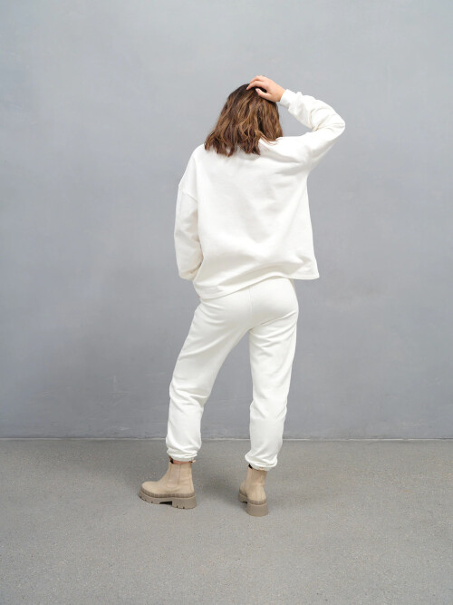 8837e3cf13706b29efa28a8eeeca370ca4f88ef562e91427