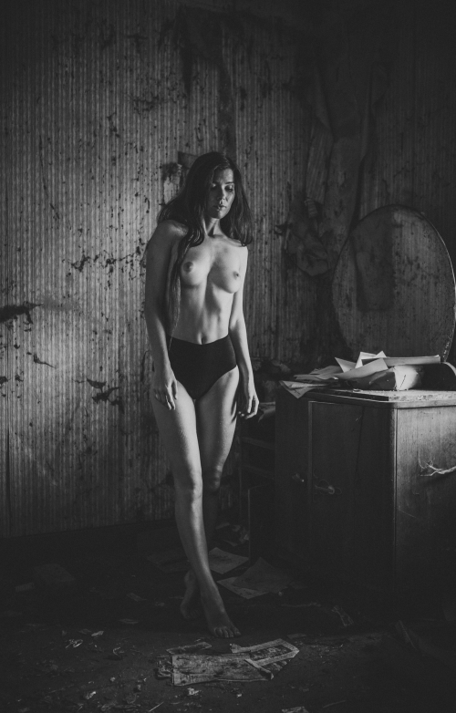 898900942_Dreamworld_by_NaughtyCupcakes