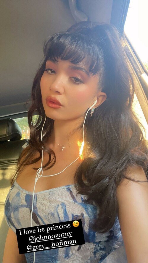 8A754625 571A 44F2 94F1 A439CC273055