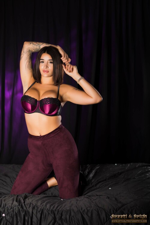 8B4ACCA4 8459 45C8 B310 8E3E5EFABF5E