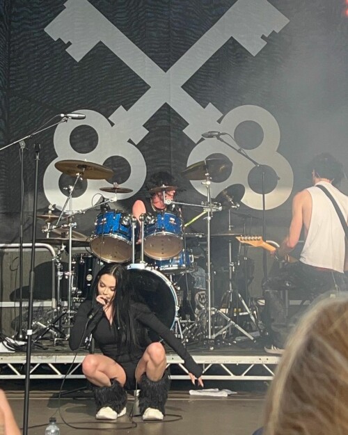 8D2D9A56 4540 4D6B BEBB 8FA8EBE504AC