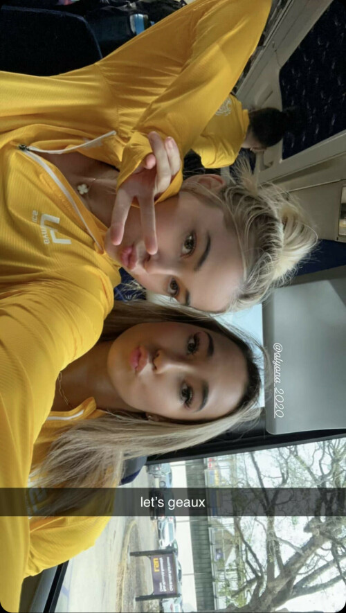 8D851779 973C 4E2D 9B9B 9B2EAEB273C8