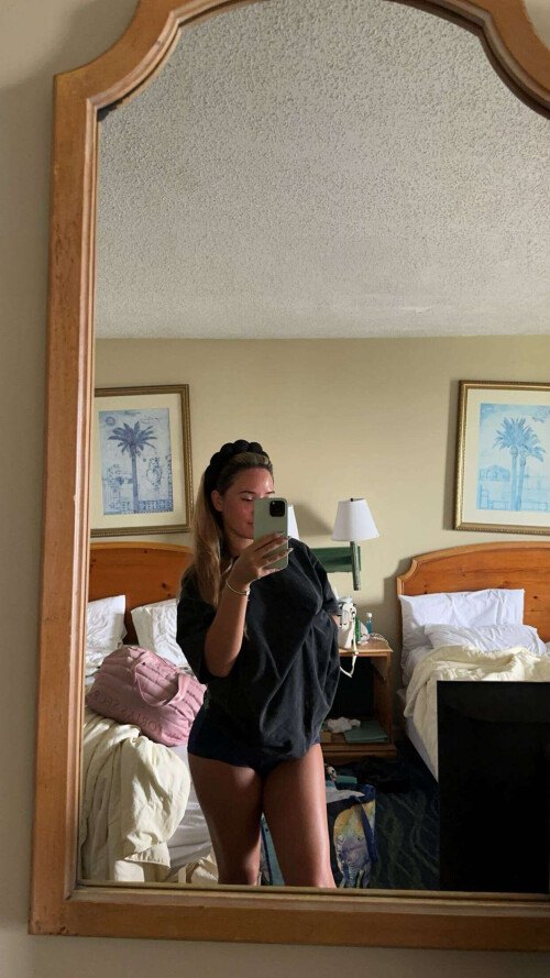 8KDhLVXecCYk5ZYXReVb7.1023ad143fb6aeb12744