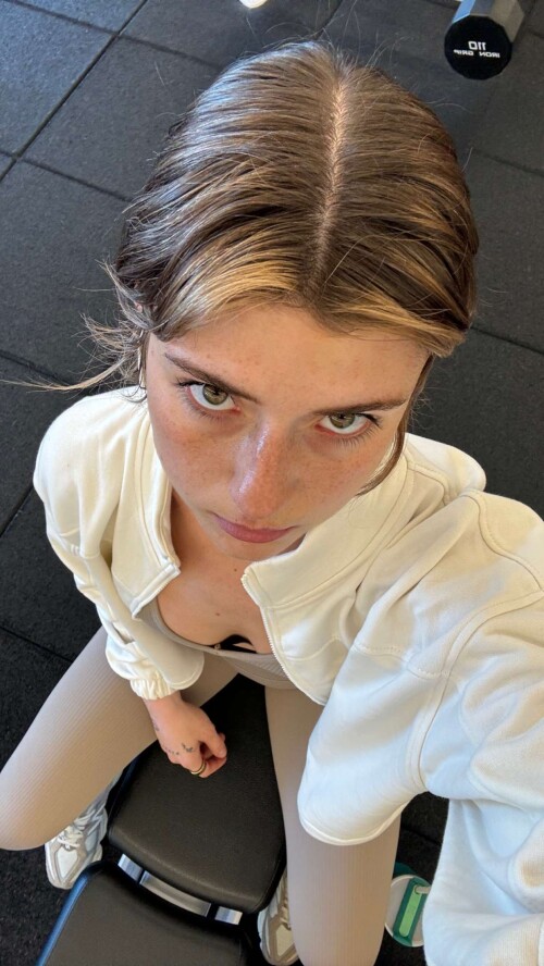 8dBqnGFFX0E0wMJtBwYn2.1023cd6c3d3d6e3be4b3