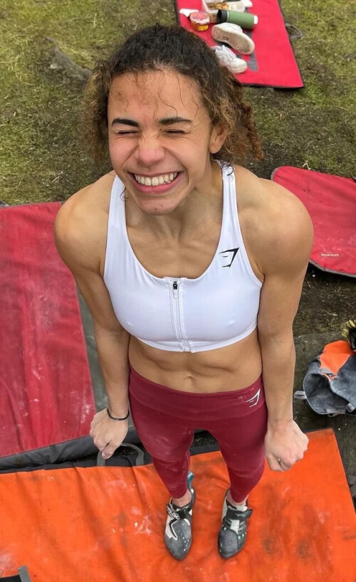 8qfys6qwm77911b1653c6c21c743b