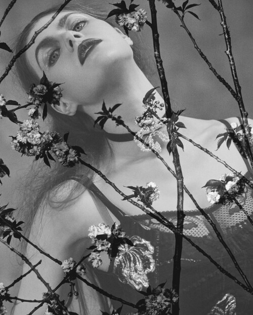 9 AjEFUhXc93bba1cc5086f54