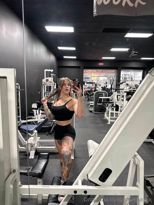 900x1200 f94737865a490fc32b8d9978d46891fe3d4692def3916125