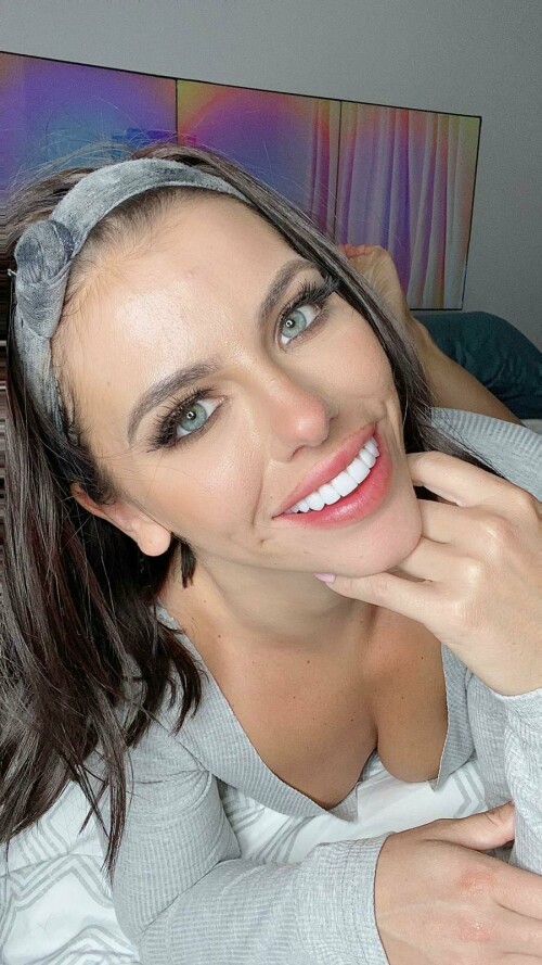 900x1600 65fe8e965a31f1cd664057c3f5cc08f9