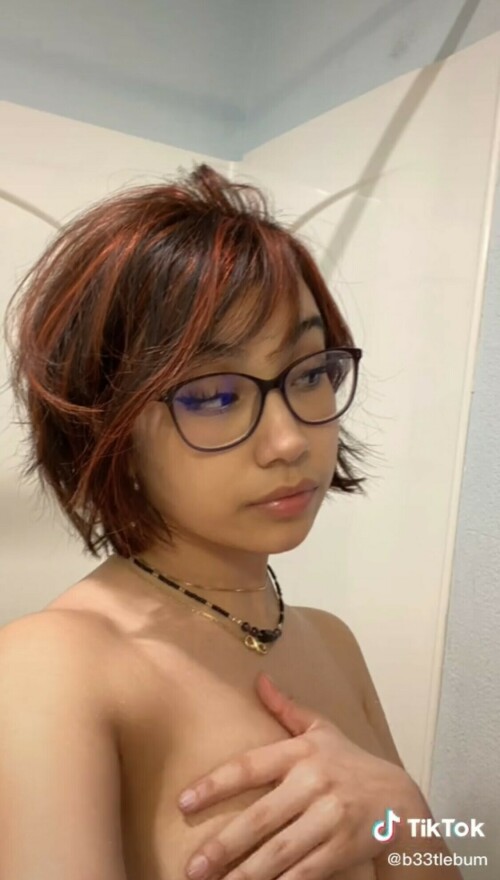 901EAF32 9673 4439 9BA0 66E88B211A9E